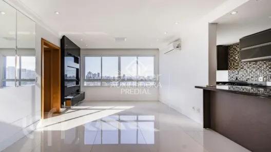 Apartamento com 2 Quartos à venda, 70m² no Jardim Itu, Porto Alegre