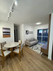 Apartamento com 2 Quartos para alugar, 55m² no Vila das Bandeiras, Guarulhos