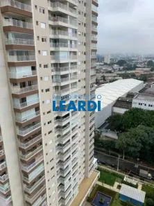 Apartamento com 2 Quartos à venda, 62m² no Vila Anastácio, São Paulo