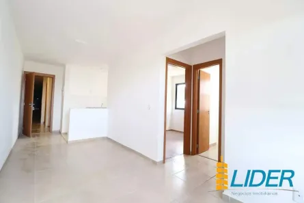 Apartamento com 2 Quartos para alugar, 55m² no Shopping Park, Uberlândia
