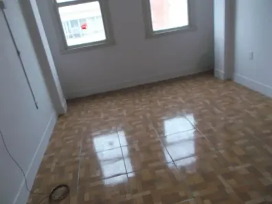 Sala Comercial para alugar, 12m² no Centro Histórico, Porto Alegre