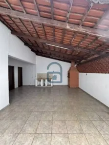 Apartamento com 3 Quartos para alugar, 225m² no Setor Coimbra, Goiânia