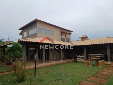 Casa de Condomínio com 3 Quartos à venda, 270m² no , Icém