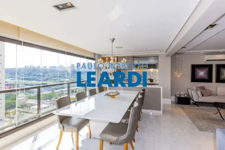 Apartamento com 3 Quartos à venda, 209m² no Vila Cruzeiro, São Paulo