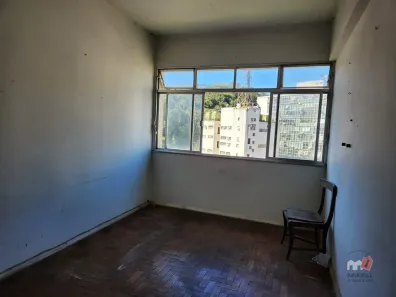 Apartamento com 2 Quartos à venda, 65m² no Centro, Petrópolis