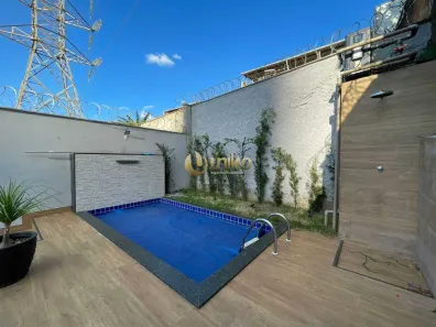 Casa com 3 Quartos à venda, 200m² no Santa Efigênia, Belo Horizonte