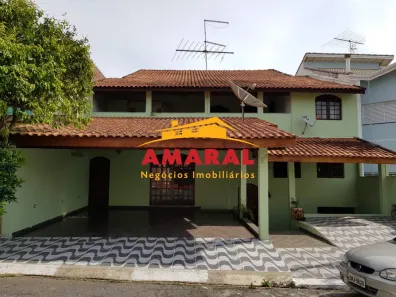 Sobrado com 3 Quartos à venda, 240m² no Jardim Altos de Suzano, Suzano