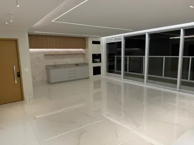 Apartamento com 4 Quartos para venda ou aluguel, 180m² no Jardim Goiás, Goiânia