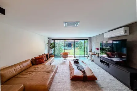 Casa com 3 Quartos à venda, 350m² no Vila Mariana, São Paulo