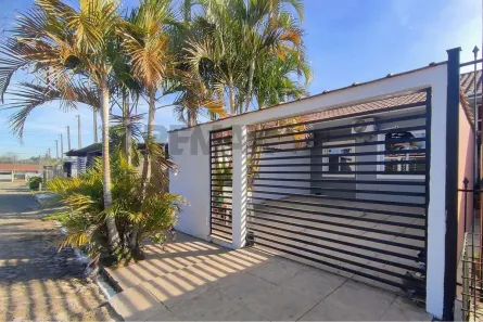 Casa com 2 Quartos à venda, 57m² no Chácara das Rosas, Cachoeirinha
