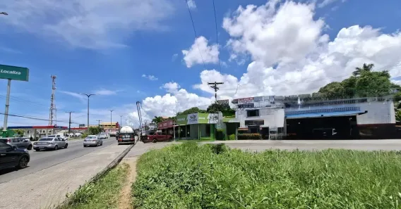 Imóvel Comercial para alugar, 1370m² no Recreio Ipitanga, Lauro de Freitas