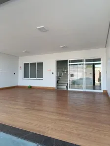 Sobrado com 3 Quartos à venda, 87m² no Primavera, Rio Verde
