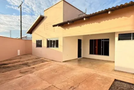 Casa com 3 Quartos à venda, 100m² no Parque das Laranjeiras, Maringá