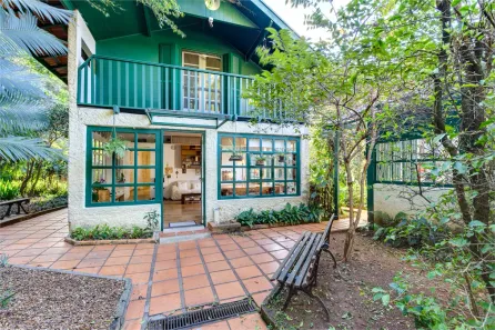 Casa com 3 Quartos à venda, 250m² no Jardim Petrópolis, São Paulo