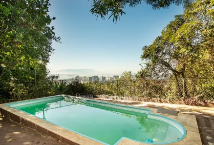 Casa com 6 Quartos à venda, 680m² no Santa Teresa, Rio de Janeiro
