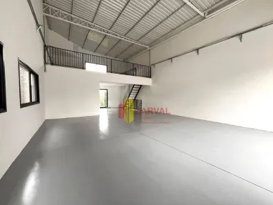 Ponto Comercial para alugar, 200m² no Jardim Imperial, Jaguariúna