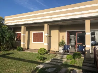 Casa com 3 Quartos à venda, 150m² no , Imbé