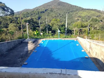 Fazenda/Sítio com 3 Quartos à venda, 1000m² no , Caeté