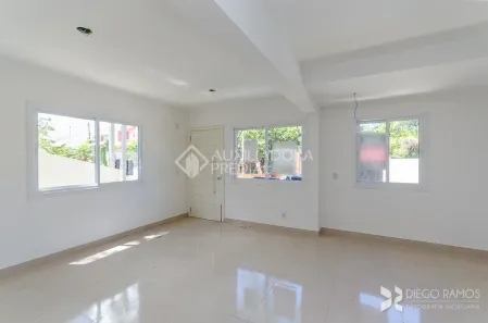 Sobrado com 3 Quartos à venda, 88m² no Espírito Santo, Porto Alegre