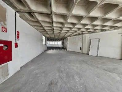 Sala Comercial para alugar, 250m² no Centro, Juiz de Fora