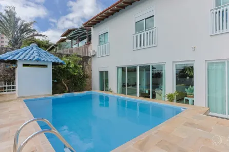 Casa com 5 Quartos à venda, 241m² no Bom Abrigo, Florianópolis