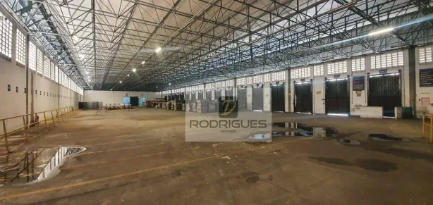 Galpão/Depósito/Armazém para alugar, 5400m² no Vila Metalúrgica, Santo André