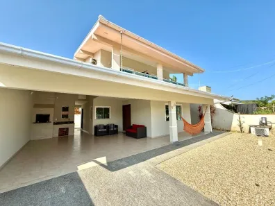Casa com 4 Quartos à venda, 260m² no Gravatá, Navegantes