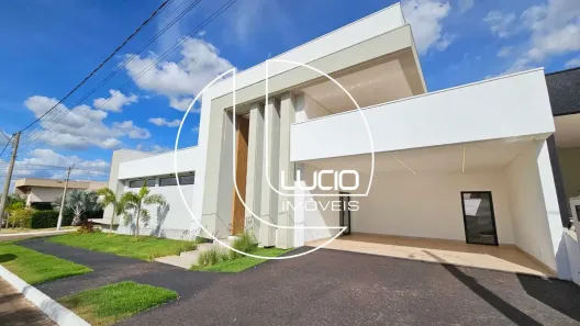 Casa de Condomínio com 3 Quartos à venda, 235m² no Condomínio Residencial Grand Trianon, Anápolis