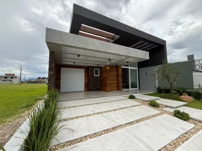 Casa com 4 Quartos à venda, 170m² no , Xangri-Lá