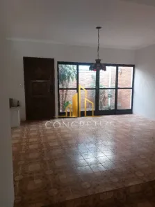Casa com 5 Quartos para alugar, 300m² no Jardim Eugênia, Bauru
