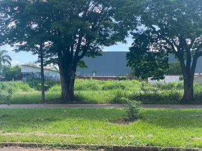 à venda, 1189m² no Parque Industrial, Maringá