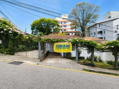 Casa com 3 Quartos para alugar, 147m² no Coqueiros, Florianópolis