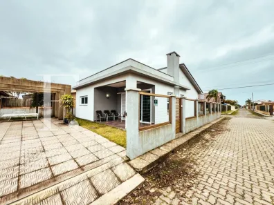 Casa com 3 Quartos à venda, 140m² no Rainha do Mar, Xangri-lá