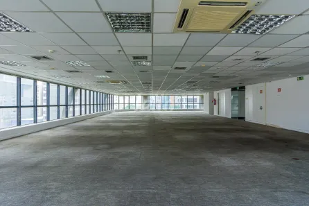 Sala Comercial para alugar, 395m² no Bela Vista, São Paulo