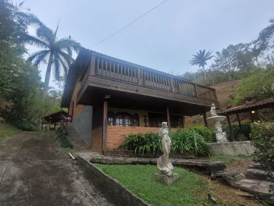 Casa de Condomínio com 4 Quartos à venda, 600m² no Vargem Grande, Teresópolis