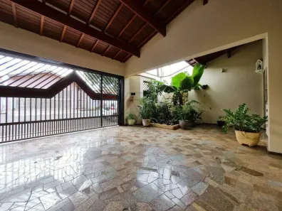 Casa com 2 Quartos à venda, 197m² no Vila Rezende, Piracicaba