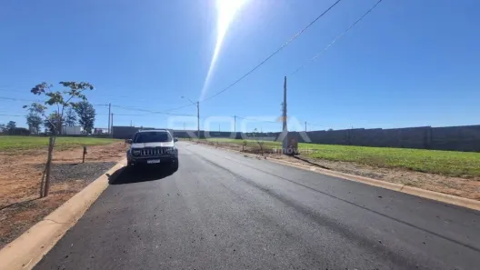 Lote/Terreno à venda, 242m² no Residencial Parati, São Carlos