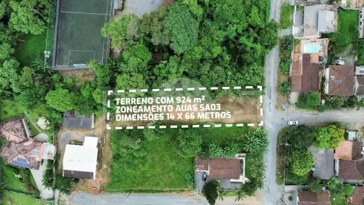 Lote/Terreno à venda, 924m² no Profipo, Joinville