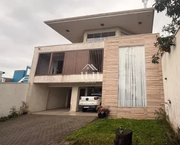 Sobrado com 4 Quartos à venda, 364m² no Centro, Araucária