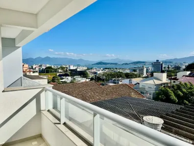 Apartamento com 2 Quartos à venda, 72m² no Capoeiras, Florianópolis