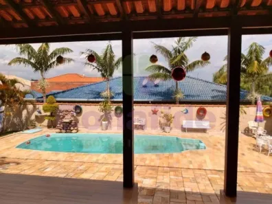 Fazenda/Sítio com 3 Quartos à venda, 452m² no Água Doce, Jundiaí
