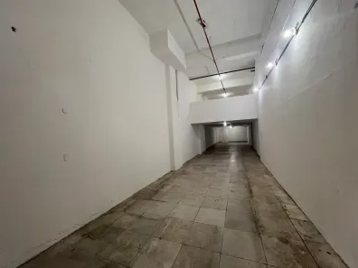 Ponto Comercial para alugar, 120m² no Jardim Botânico, Rio de Janeiro