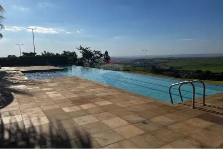 Casa de Condomínio com 3 Quartos para alugar, 156m² no , Cravinhos