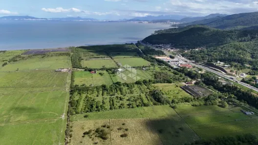 Lote/Terreno à venda, 758m² no Tijuquinhas (Guaporanga), Biguaçu