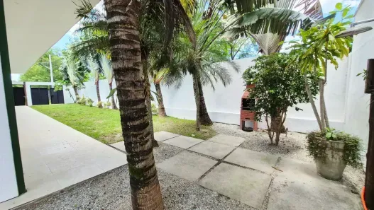 Casa de Condomínio com 2 Quartos para alugar, 250m² no Recreio dos Bandeirantes, Rio de Janeiro