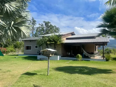 Fazenda/Sítio com 3 Quartos à venda, 254m² no Comunidade Urbana de Andana, Guarapari
