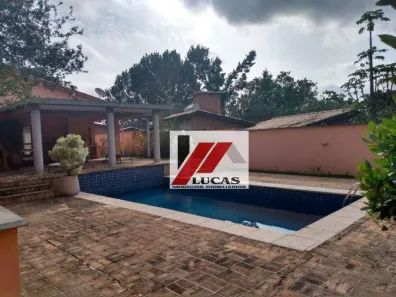 Casa de Condomínio com 3 Quartos à venda, 400m² no Bosque do Vianna, Cotia