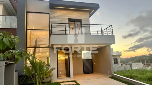 Casa de Condomínio com 3 Quartos à venda, 176m² no Porteira Preta, Mogi das Cruzes
