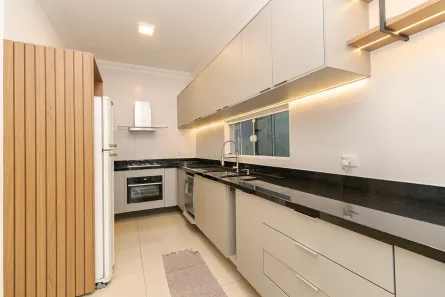 Casa de Condomínio com 3 Quartos à venda, 123m² no Guaíra, Curitiba