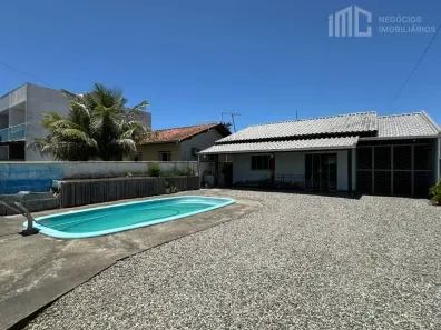 Casa com 3 Quartos à venda, 160m² no Centro, Balneário Barra do Sul